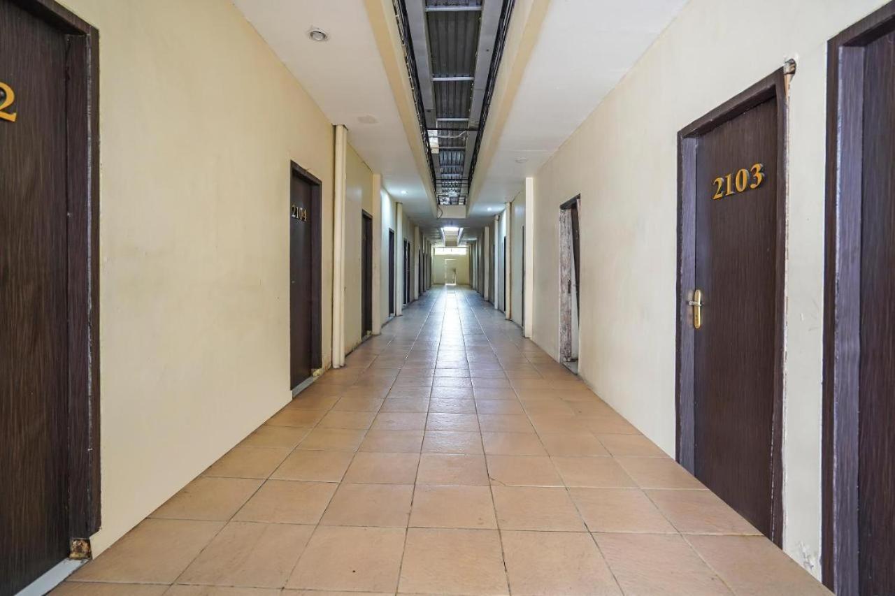 De Plaza Hotel Σουραμπάγια Εξωτερικό φωτογραφία